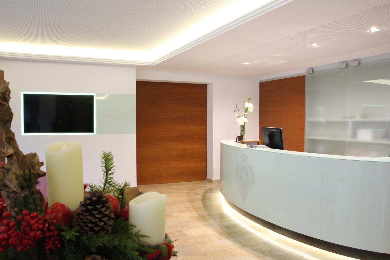 Hotel Alhartinger Hof Леондинг Экстерьер фото